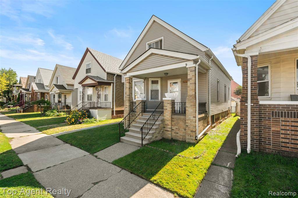 Hamtramck, MI 48212,2658 Trowbridge Street