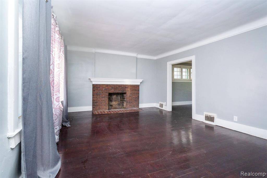 Detroit, MI 48238,13620 Santa Rosa Drive