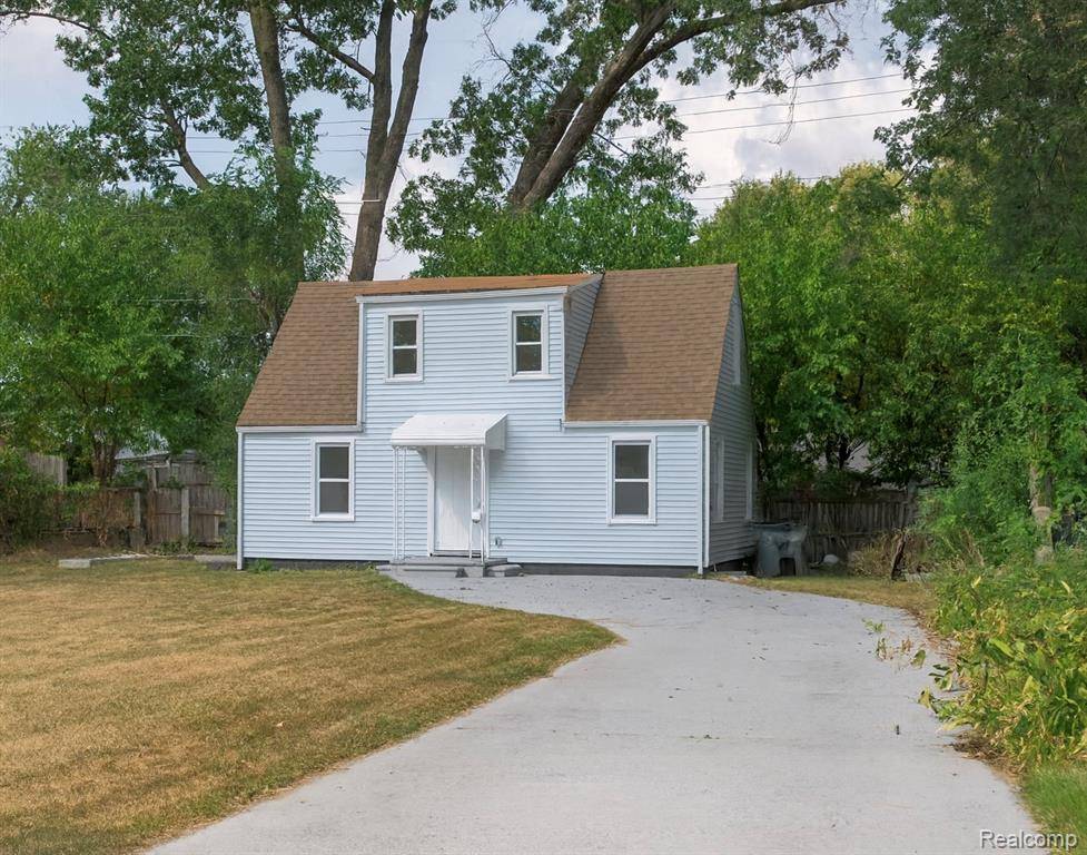 Hazel Park, MI 48030,1523 E Madge Avenue