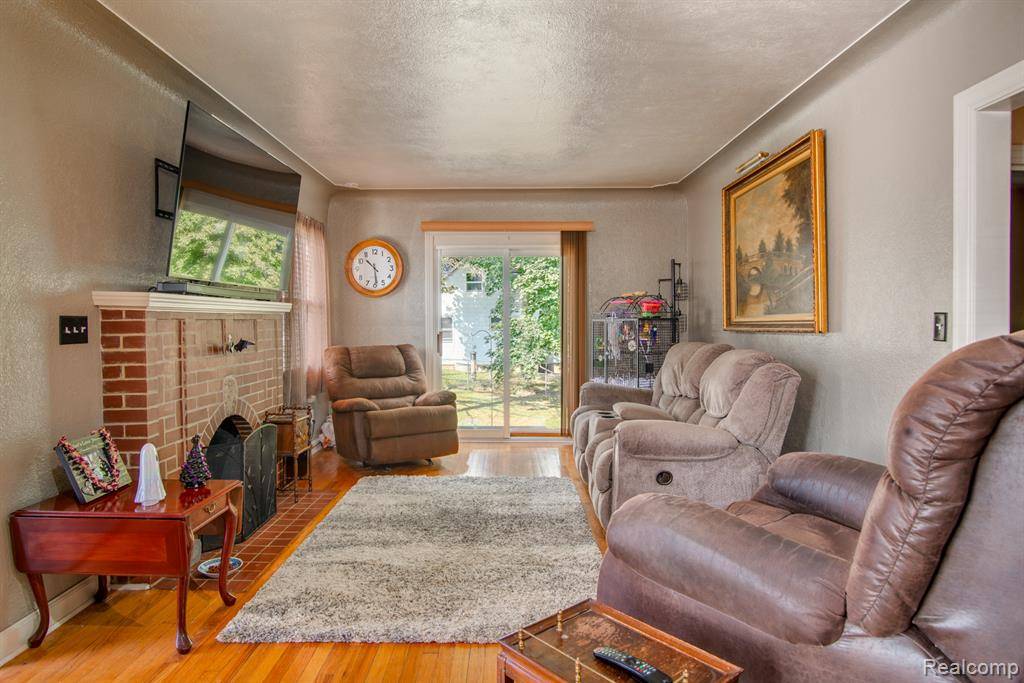 Mount Morris, MI 48458,657 Monroe Avenue