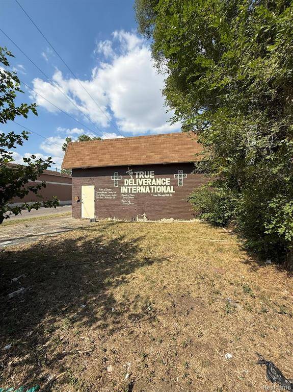 Detroit, MI 48238,8024 Chalfonte Street