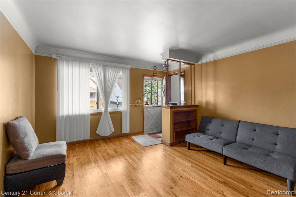 Lincoln Park, MI 48146,1463 Cicotte Avenue