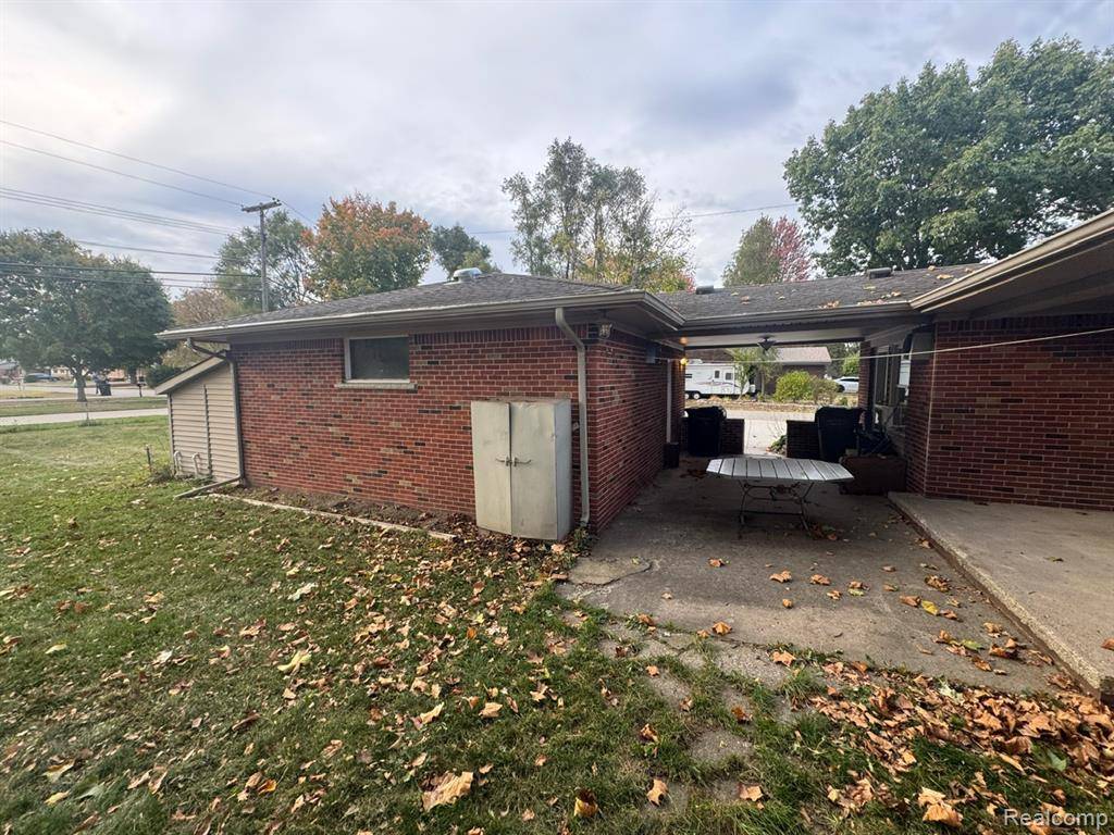 Shelby Twp, MI 48316,51281 Shelby Road