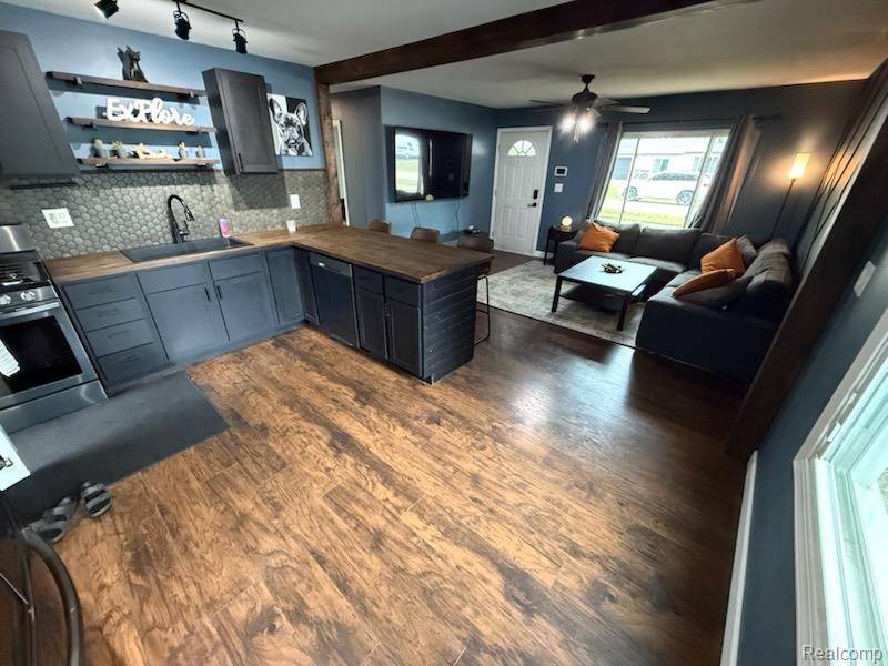 Brighton, MI 48116,6412 Marcy Street