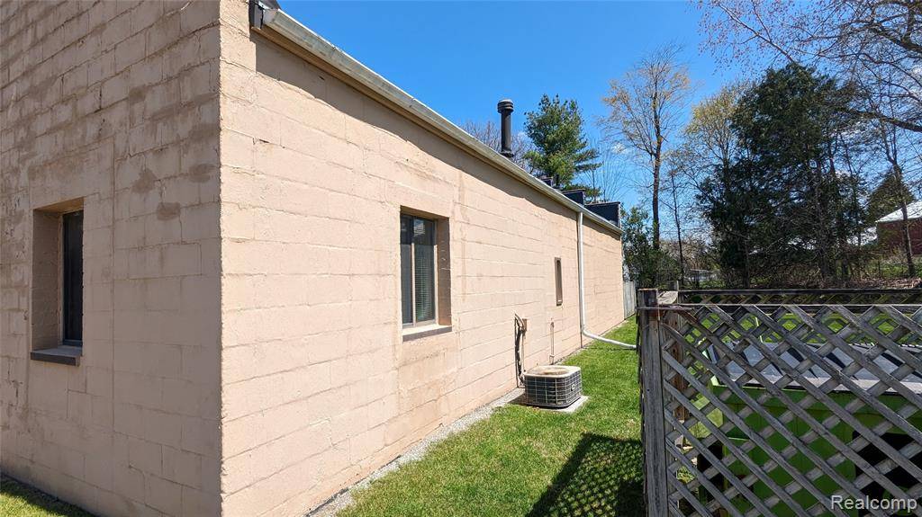 Leonard, MI 48367,4444 Forest Street