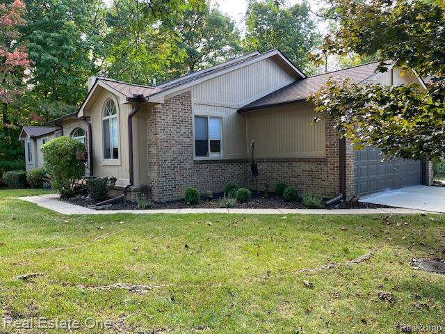 West Bloomfield, MI,7453 Pepper Creek