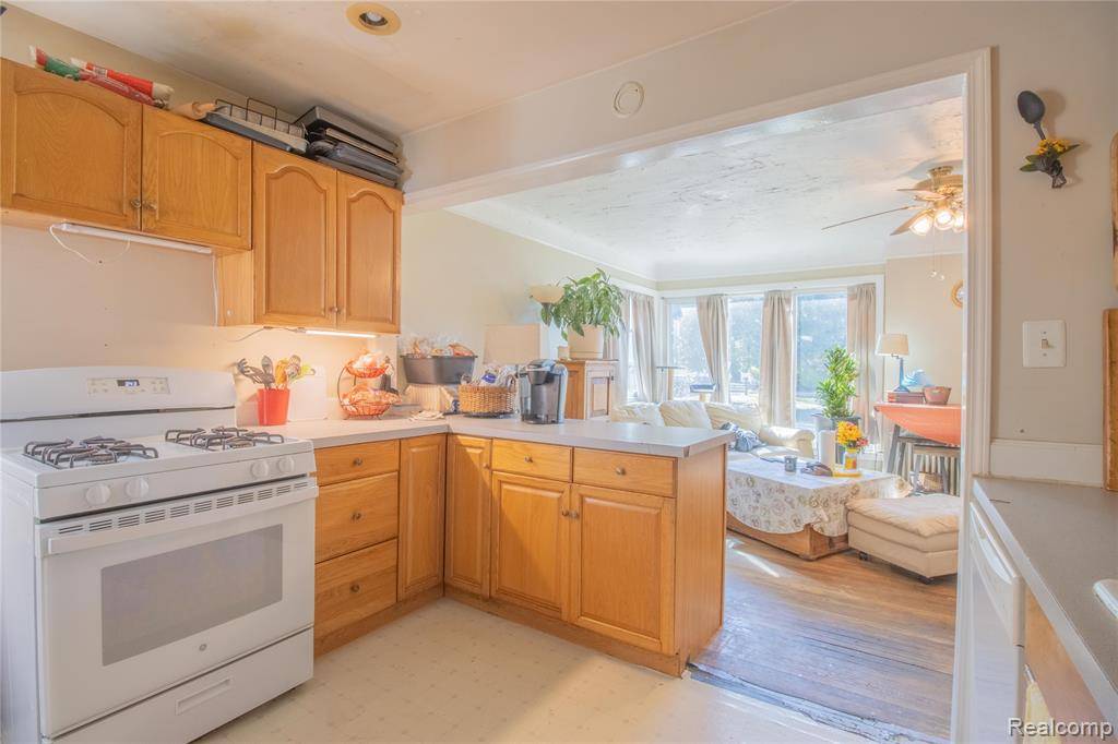 Madison Heights, MI 48071,26136 Brush Street