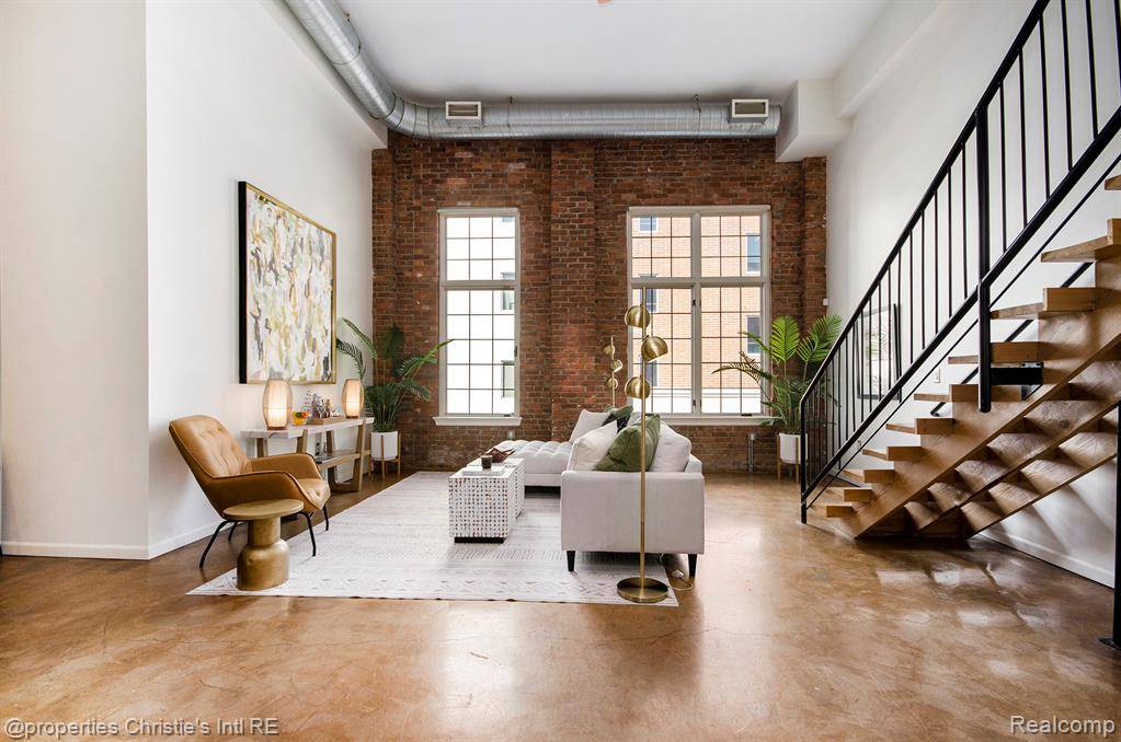 Detroit, MI 48201,3100 Woodward Avenue