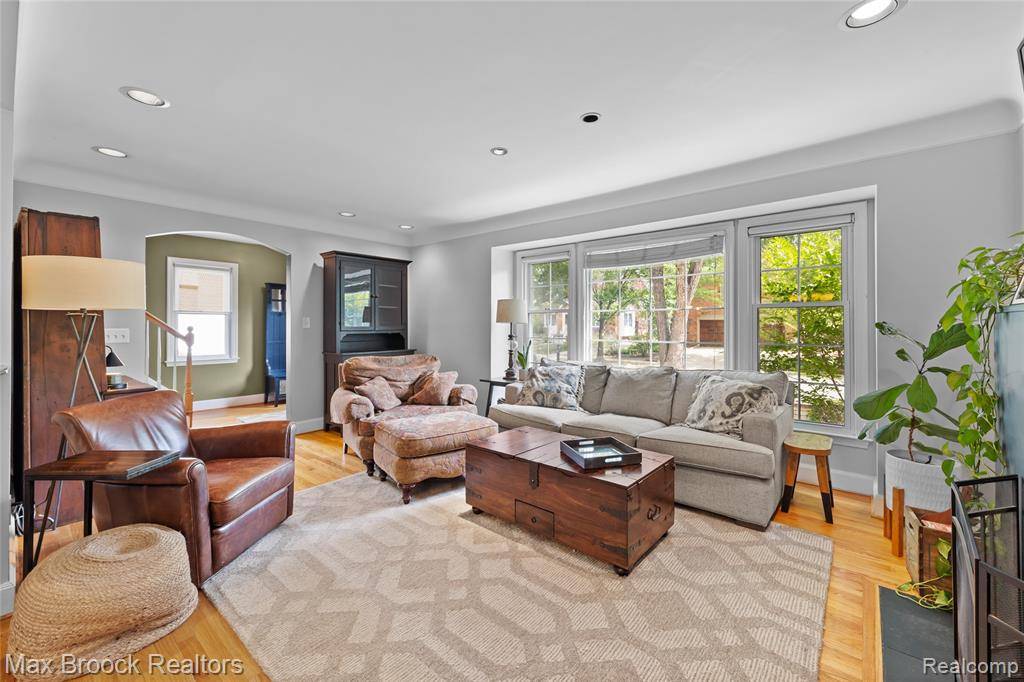 Birmingham, MI 48009,758 Chester Street