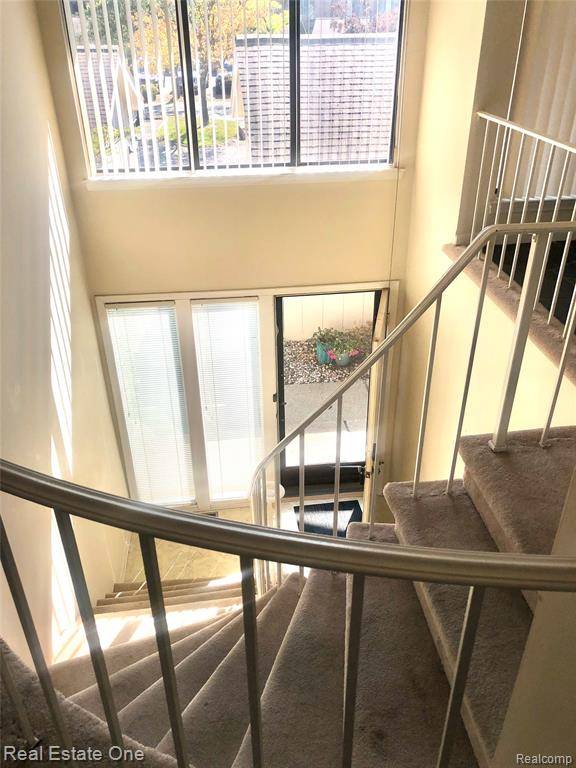 West Bloomfield, MI,7187 Pebble Park Drive