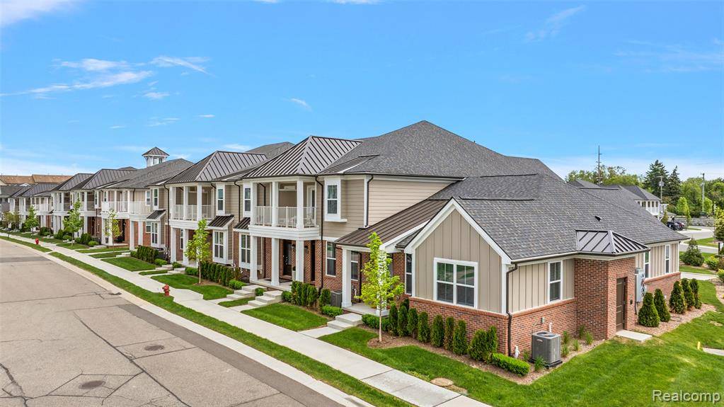 Auburn Hills, MI 48326,198 Jotham Avenue