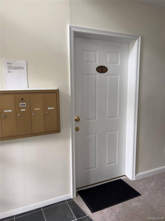 Birmingham, MI 48009,1111 N Old Woodward Avenue