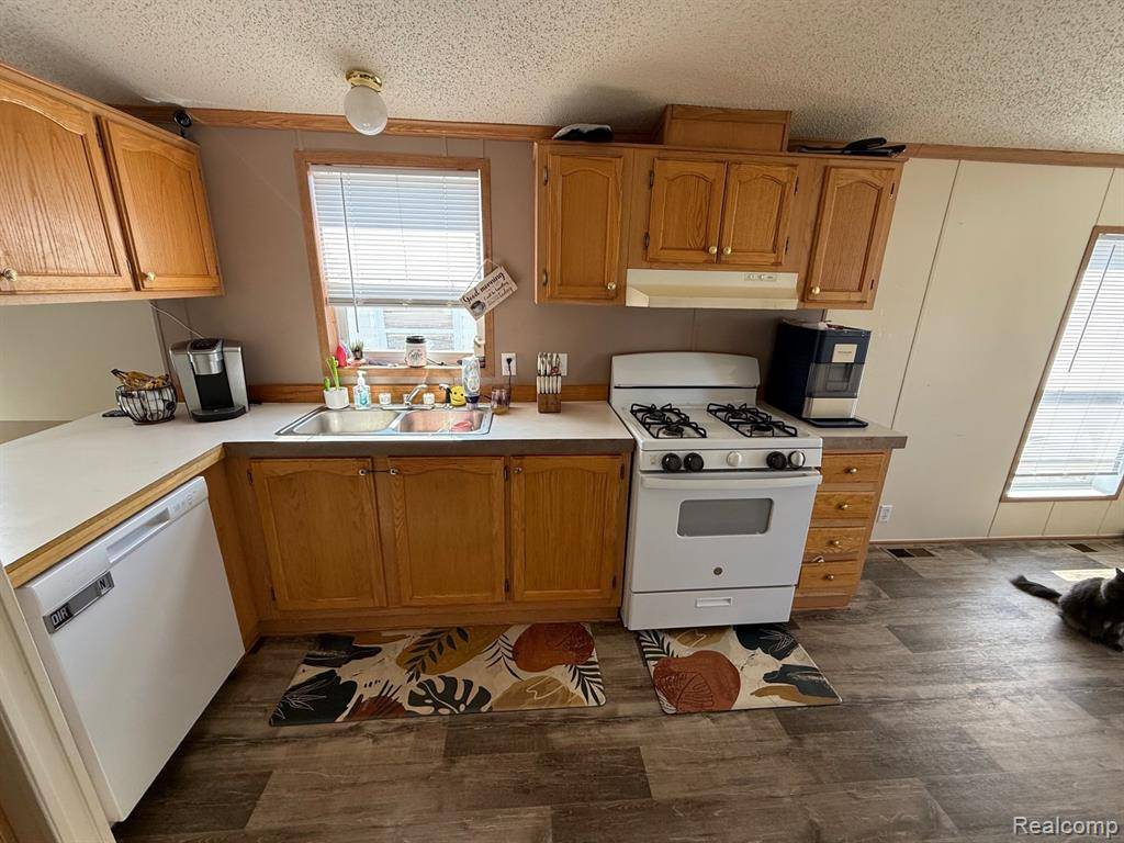 Swartz Creek, MI 48473,18 Brookfield