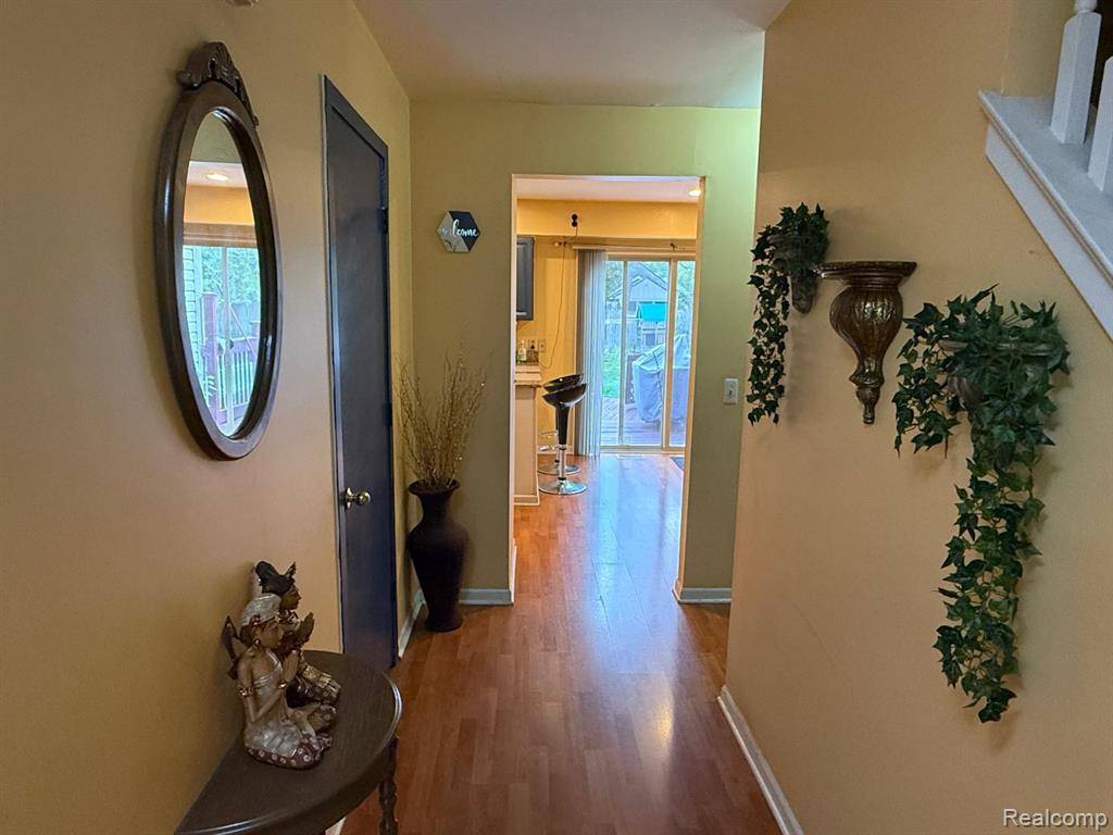 Farmington Hills, MI 48336,22291 Arbor Lane