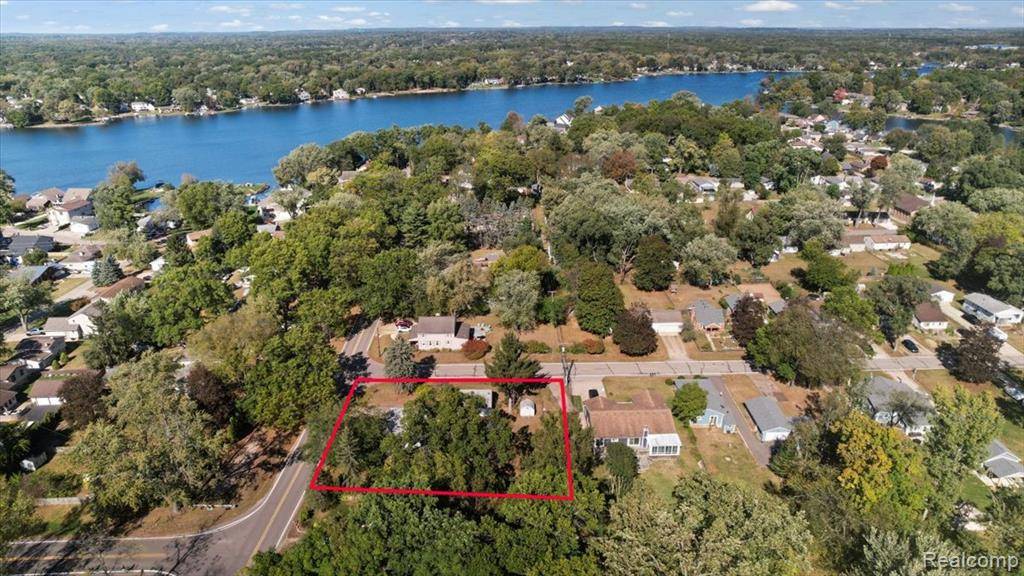 Wolverine Lake, MI 48390,1588 Ladd Road