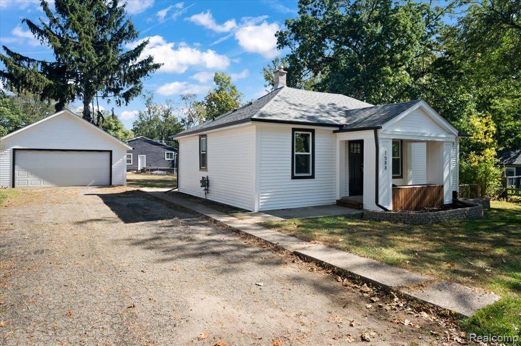 Wolverine Lake, MI 48390,1588 Ladd Road