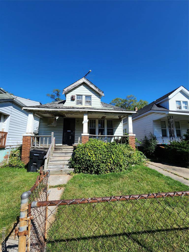 Detroit, MI 48213,5586 Lemay