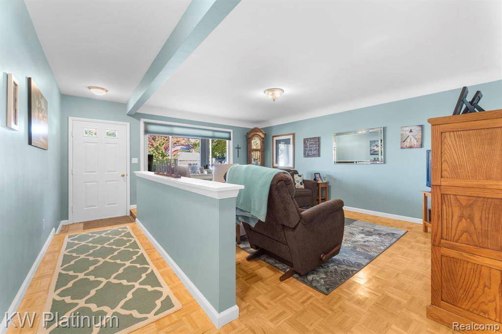 Port Huron, MI 48060,2838 Elmwood Street