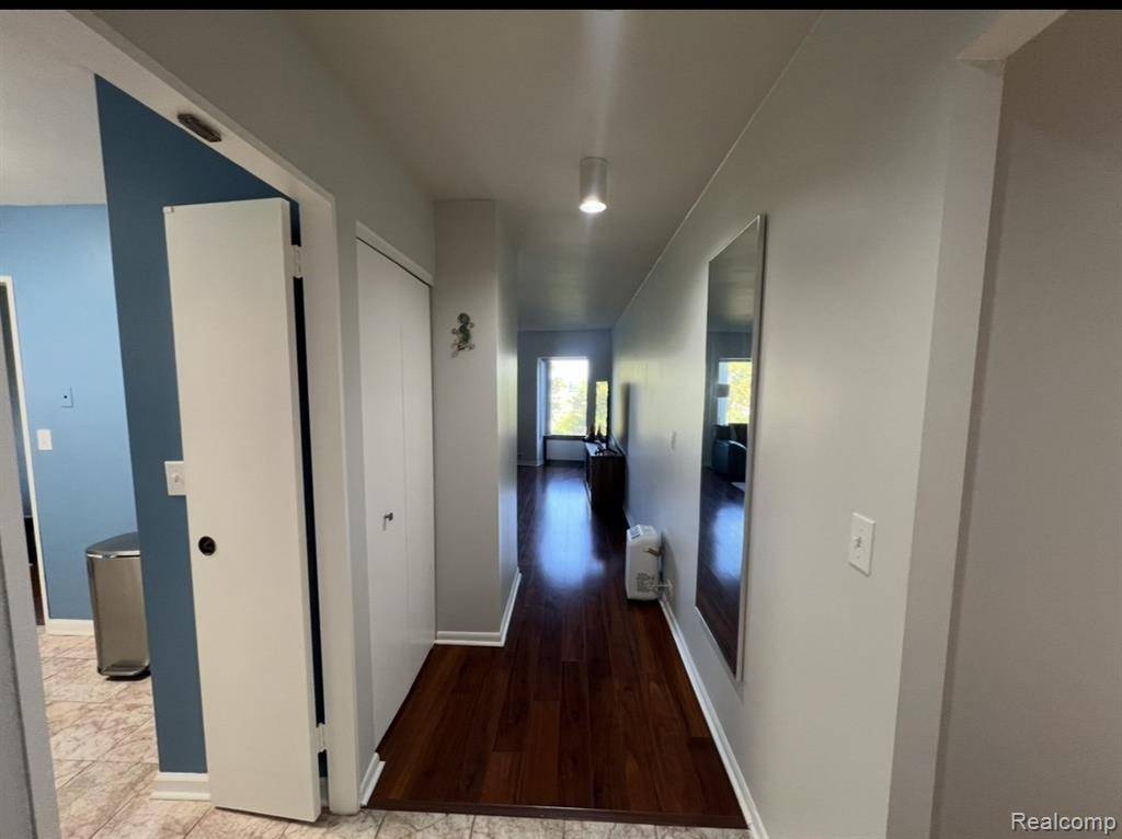 Southfield, MI 48075,5000 Town Center