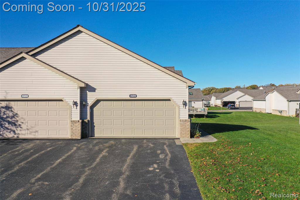 Grand Blanc, MI 48439,35010 Mitchell Street