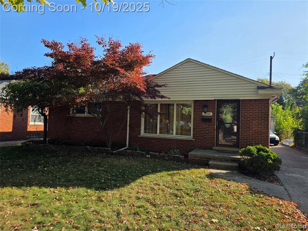 Redford, MI 48239,8960 Arnold Avenue