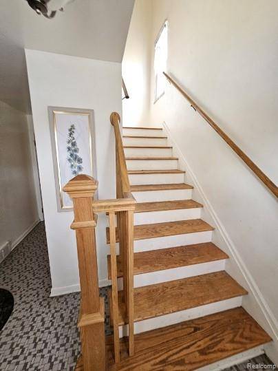 Detroit, MI 48221,20641 Stratford Road