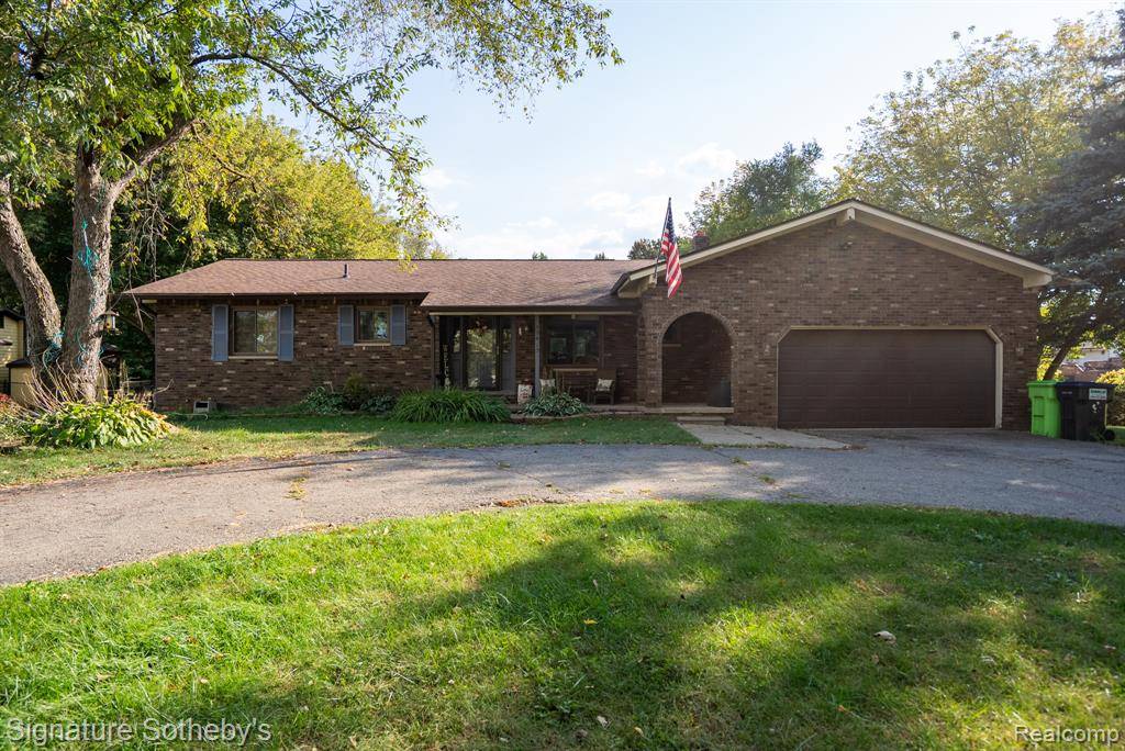 New Hudson, MI 48165,59415 Grand River Avenue