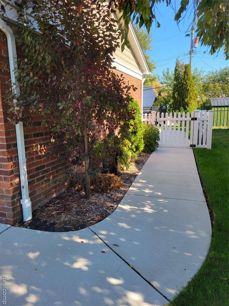 Trenton, MI 48183,4687 Jackson Street