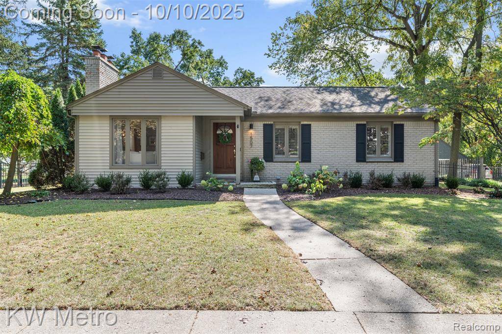 Royal Oak, MI 48073,1507 Roseland Avenue