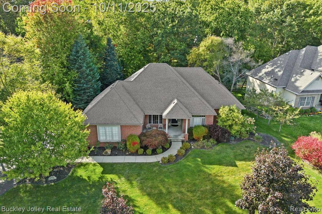 Brighton, MI 48114,9430 Sheltering Oaks Drive