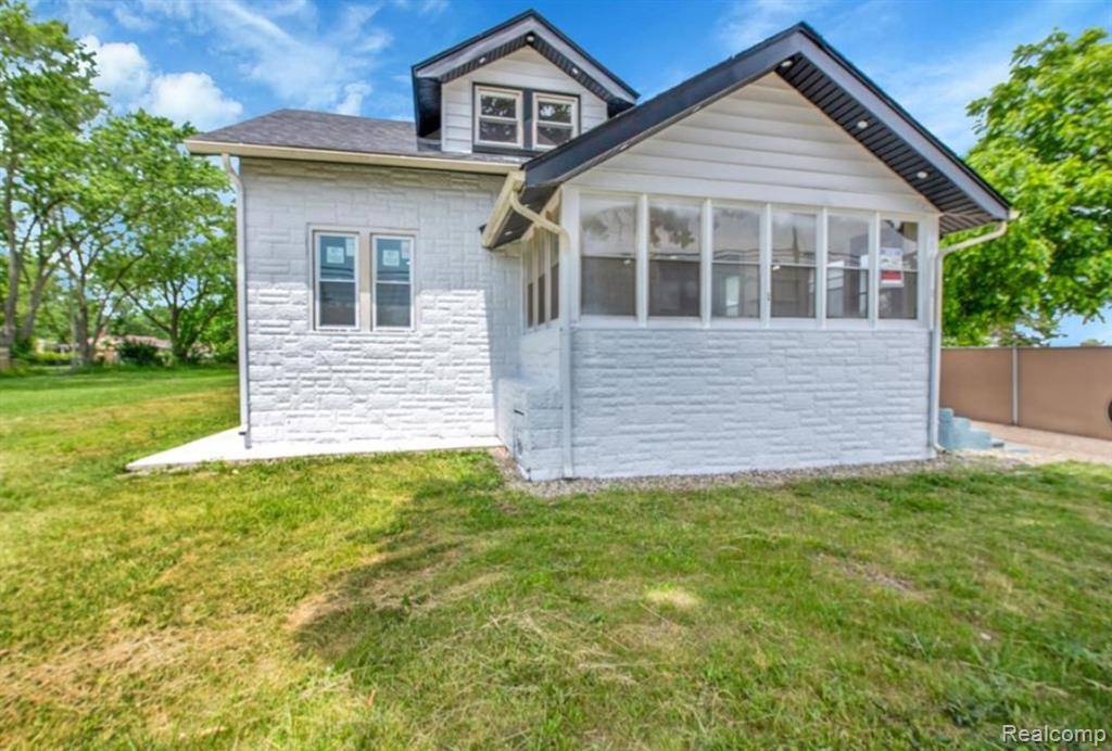 Rochester Hills, MI 48307,134 W Auburn Road