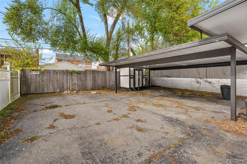 Detroit, MI 48221,19339 Griggs Street