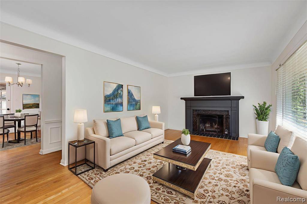 Royal Oak, MI 48073,4214 S Verona Circle