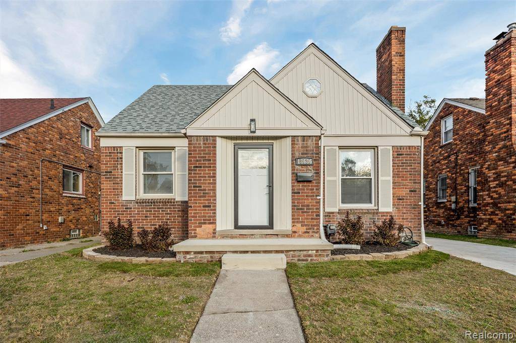 Detroit, MI 48235,18686 Snowden Street