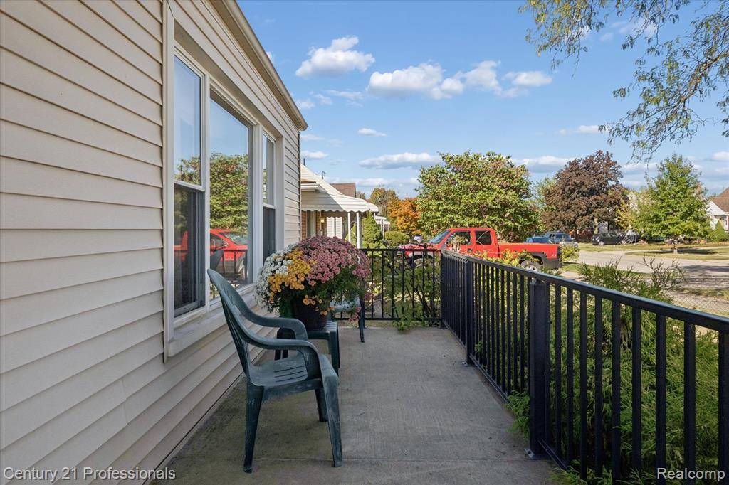 Wyandotte, MI 48192,3940 14th Street