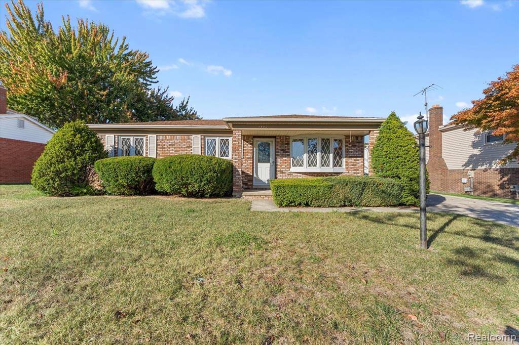 Woodhaven, MI 48183,22244 Camille Drive