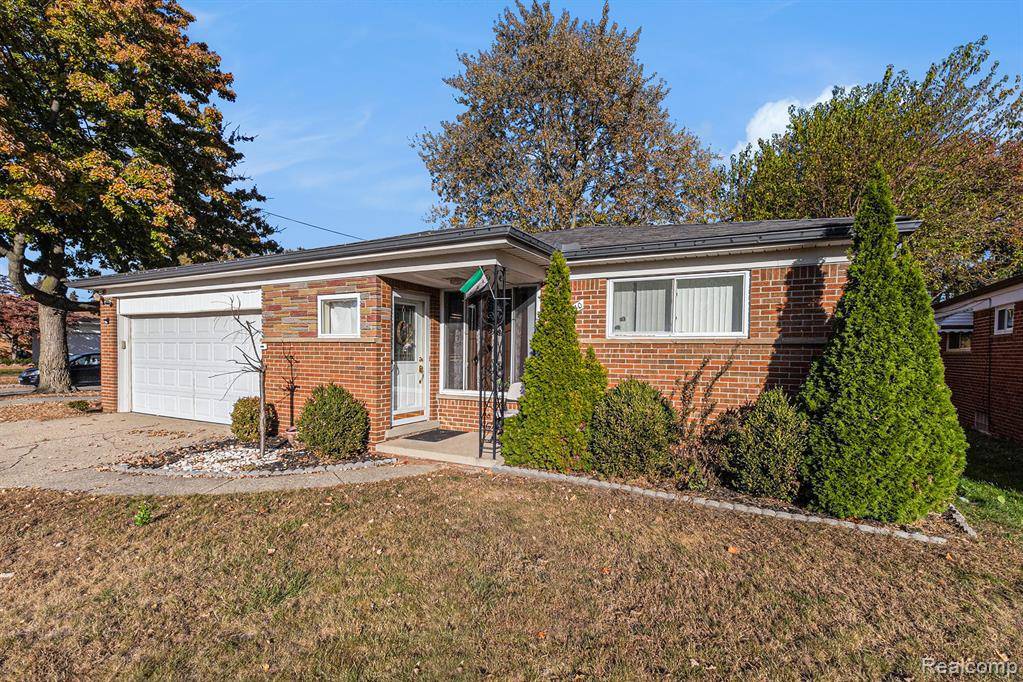 Warren, MI 48092,28440 Panama Street