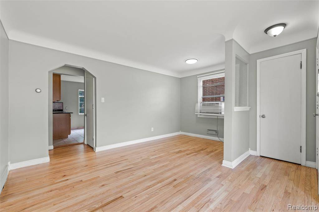 Inkster, MI 48141,26251Somerset Somerset Drive