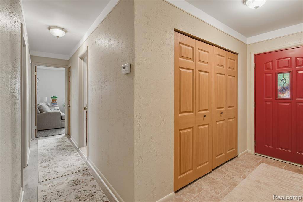 Plymouth, MI 48170,9466 Marilyn Avenue