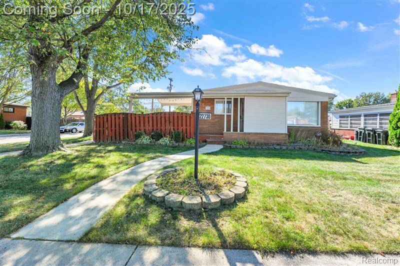 Saint Clair Shores, MI 48080,22730 Sunnyside Street