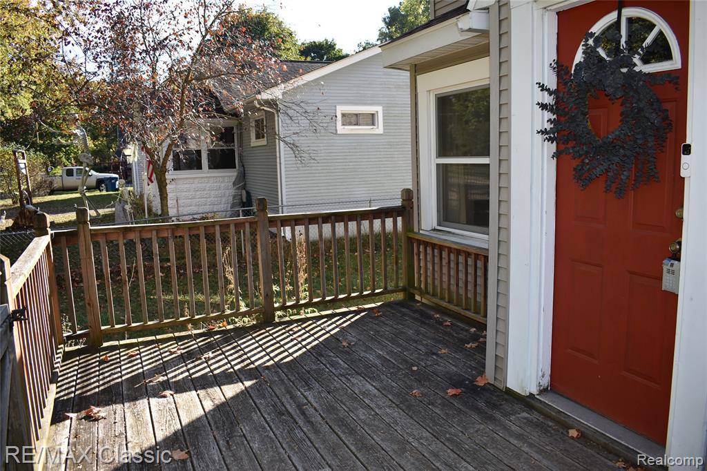 Holly, MI 48442,135 Park Avenue