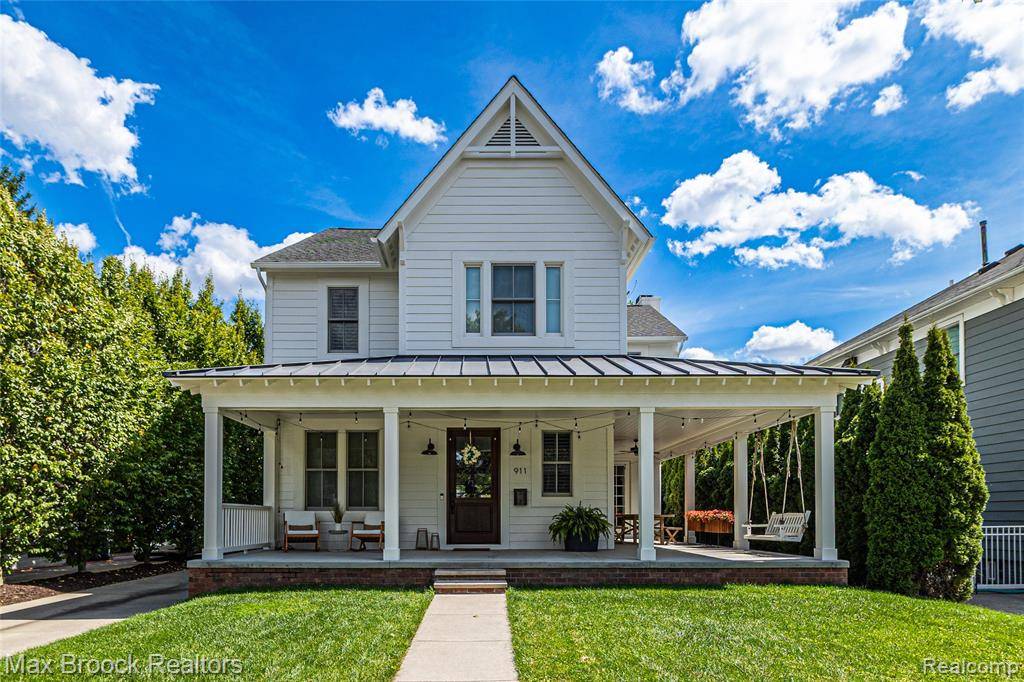 Birmingham, MI 48009,911 S BATES Street
