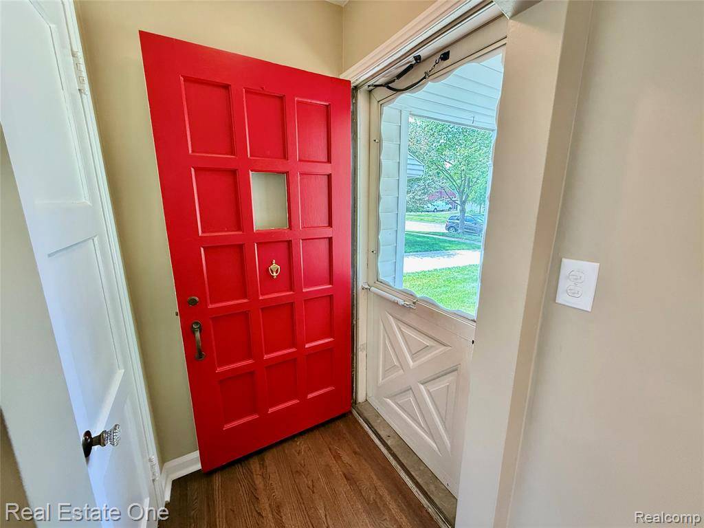 Royal Oak, MI 48073,2500 N Wilson Avenue