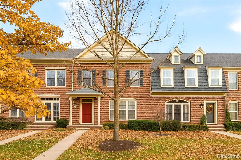 Canton, MI 48187,1284 W CRYSTAL Circle