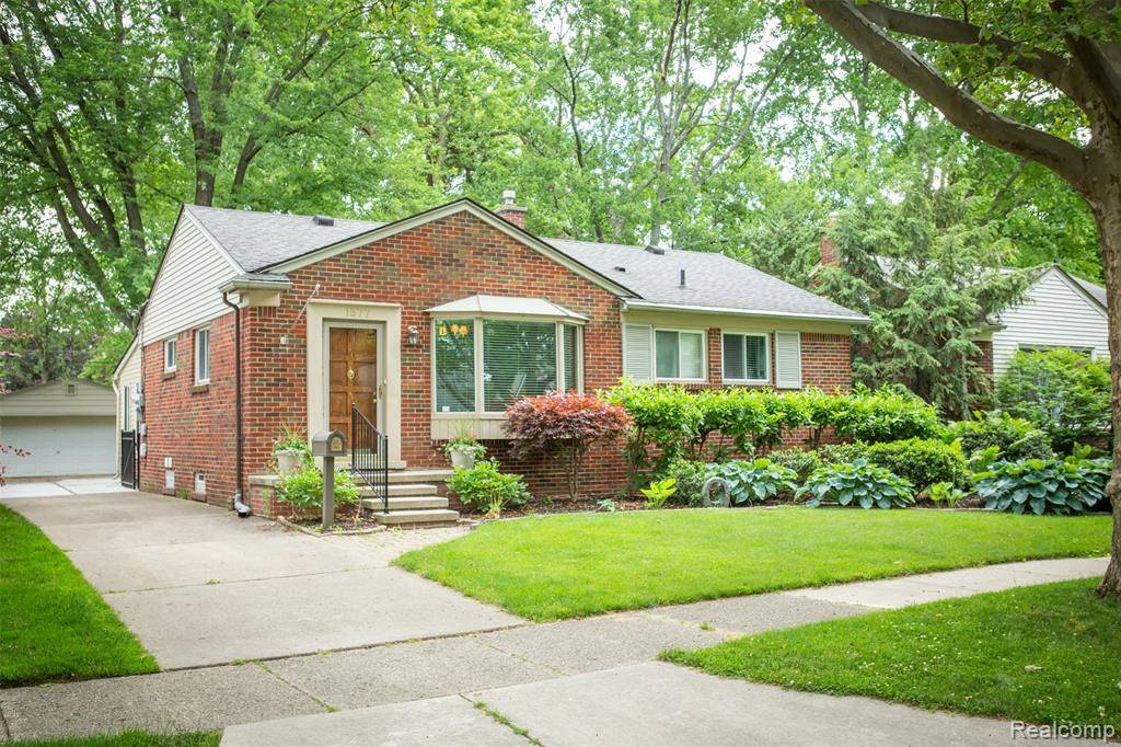 Birmingham, MI 48009,1577 E Melton Road