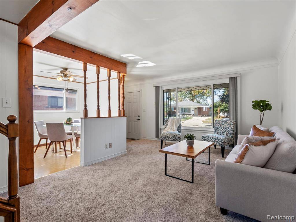 Saint Clair Shores, MI 48081,28824 Boston Street