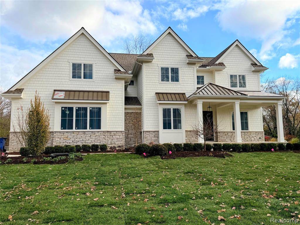 Bloomfield Hills, MI 48301,2802 HEATHFIELD Road