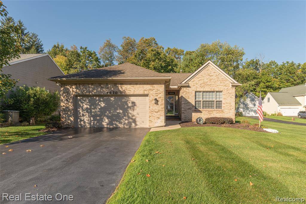 Pinckney, MI 48169,9970 Whispering Wood Drive