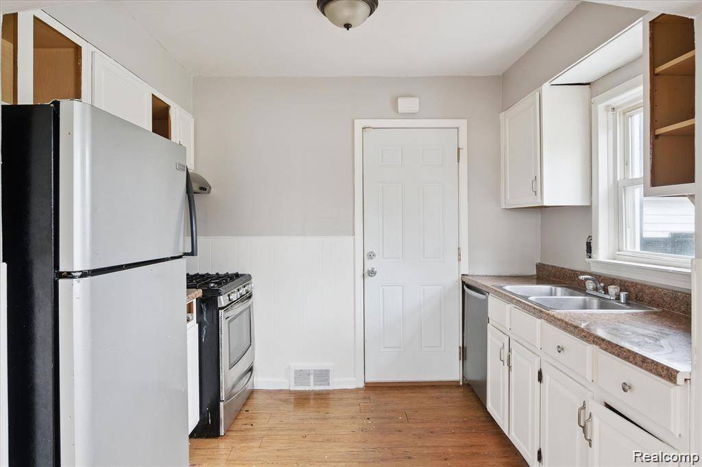 Lincoln Park, MI 48146,4118 Hubbard Avenue