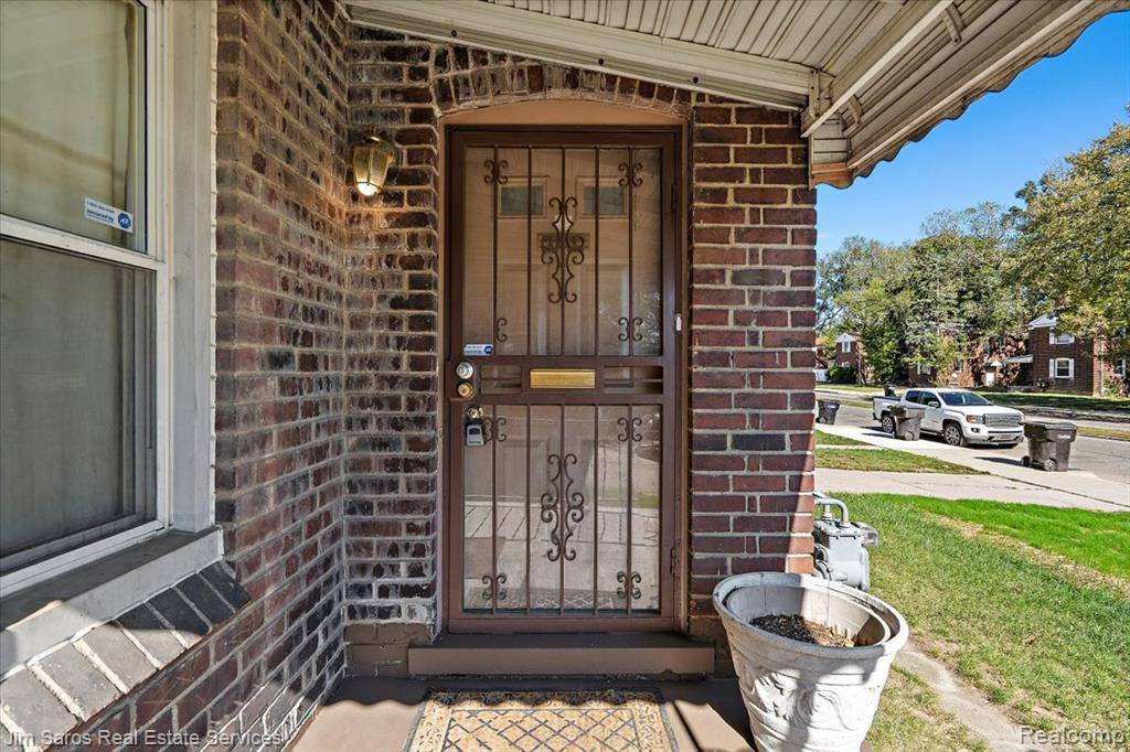 Detroit, MI 48238,2962 Ewald Circle